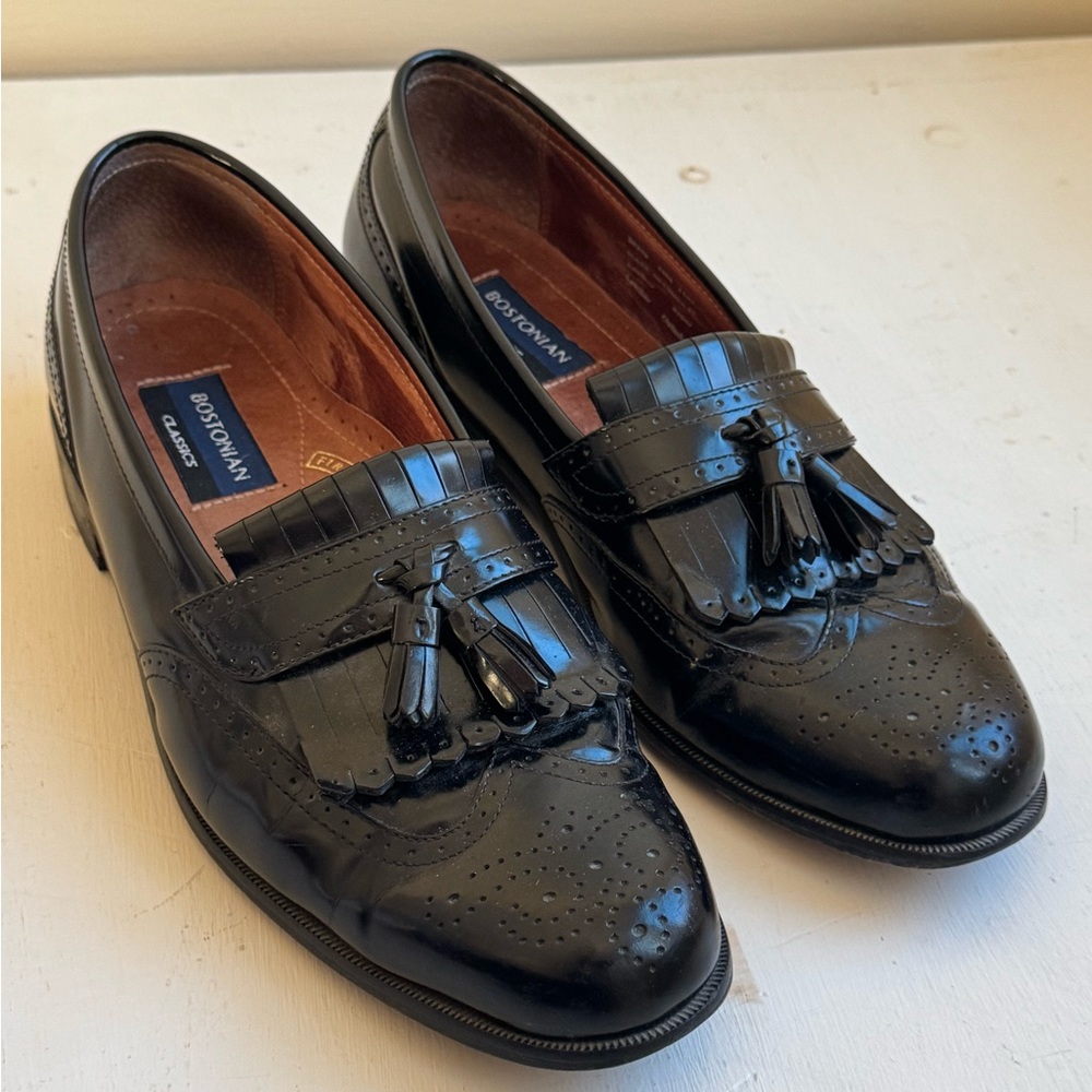 Bostonian Black Tassel Loafers for Men